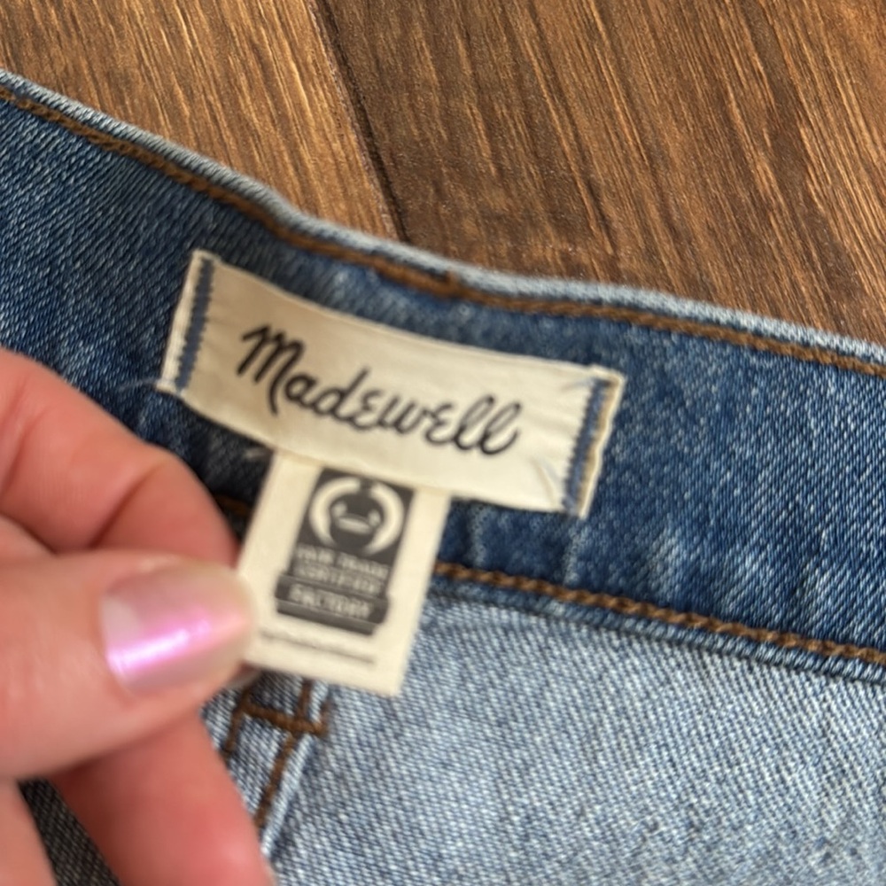 Madewell 90s Straight Jeans - Picture 4 of 6